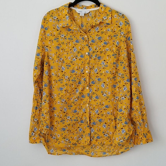 Old Navy Tops - Old Navy Floral Print The Classic Shirt in Large